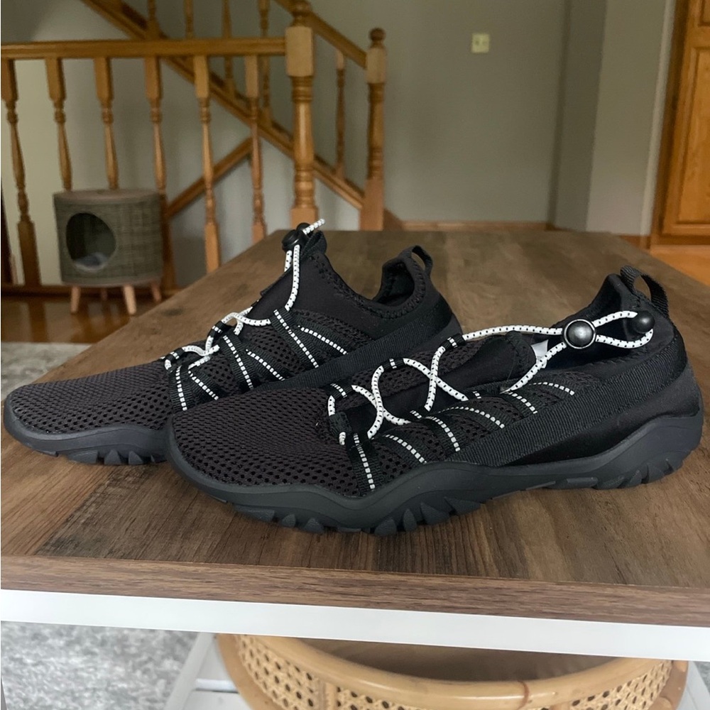 water shoes